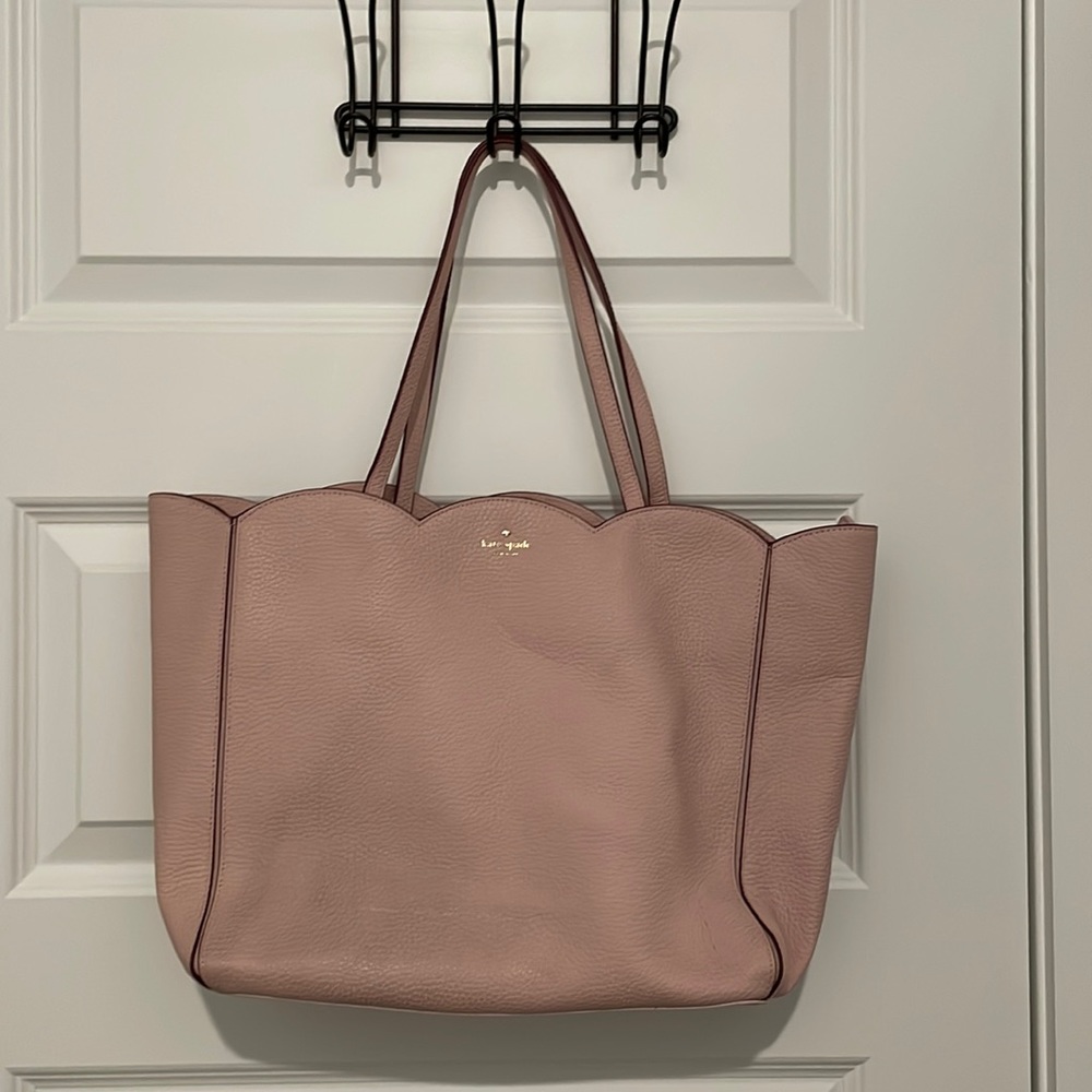 Kate spade pink scallop purse